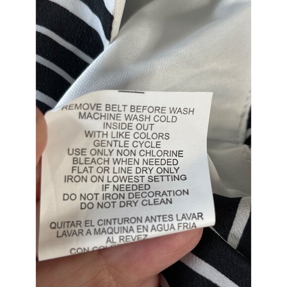 Sequin Hearts Skater Sleeveless Dress Junior Small Keyhole Back Black White - Picture 7 of 7